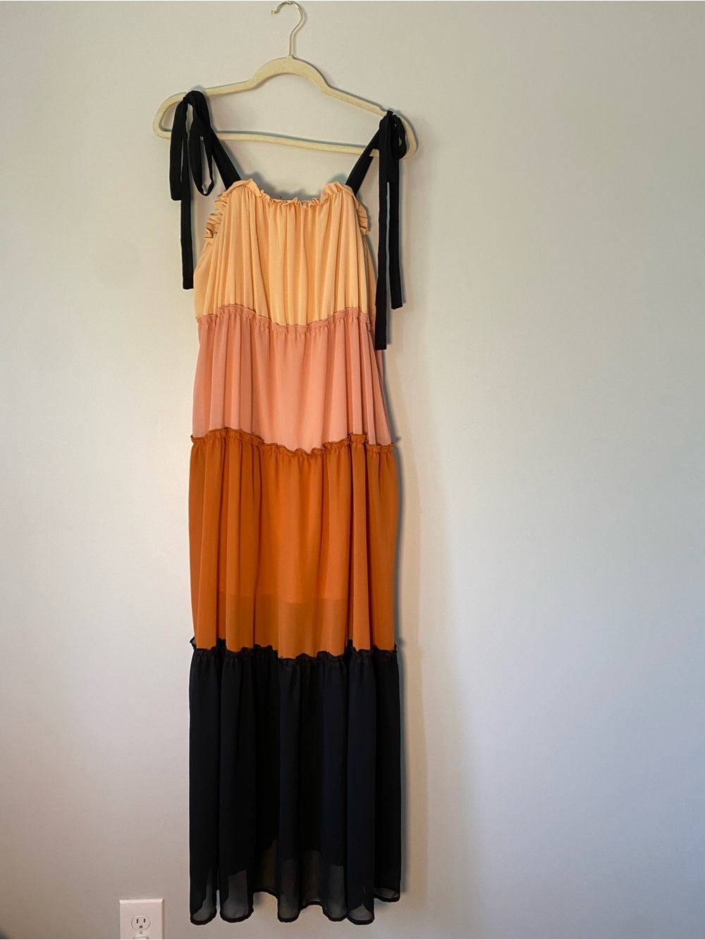 FAVLUX Colorblock Tiered Chiffon Maxi Dress Black Peach Orange Size Large